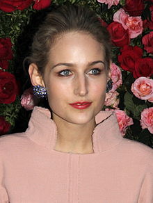Learn more about Leelee Sobieski